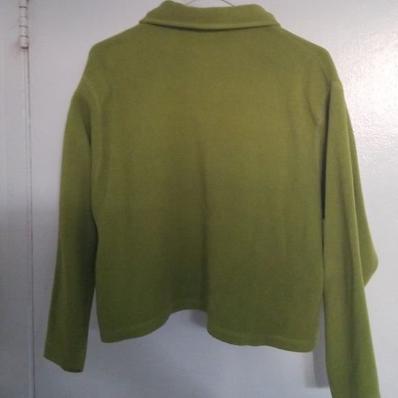 Sweater - Picture 2 of 3